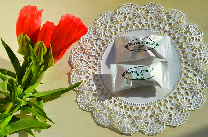 Wall Street Inn Stillwater Minnesota Roses & Mints